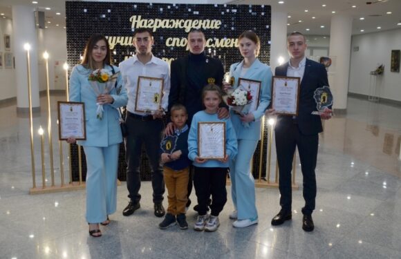 Фристайлисты из Ярославской области получили награды за успехи по итогам сезона
