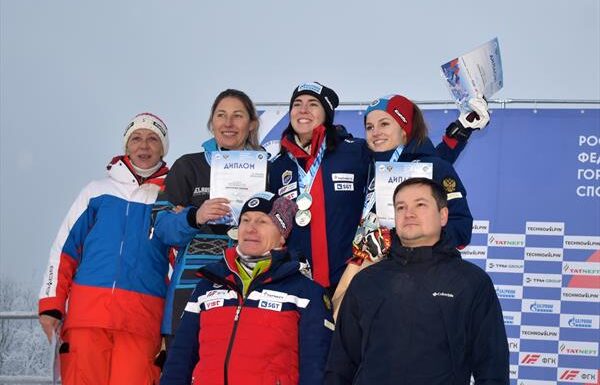 Виталина Гирина и Семён Ефимов одержали победу на втором этапе Кубка России в слаломе