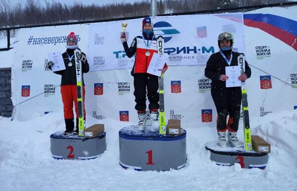 Мозжегорова Яна выиграла заключительный старт в Кировске