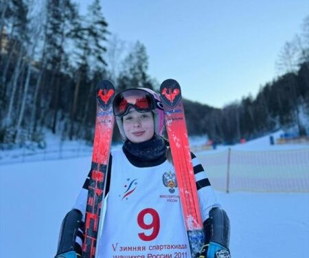 Елизавета Болдырева – победительница слалома-гиганта на Всероссийских соревнованиях «Сибирские бобрята»